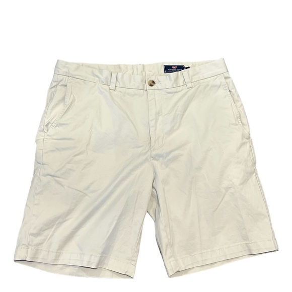 Like New Vineyard Vines 8.5 Inch Stretch Breaker Shorts size 36 - Picture 5 of 10